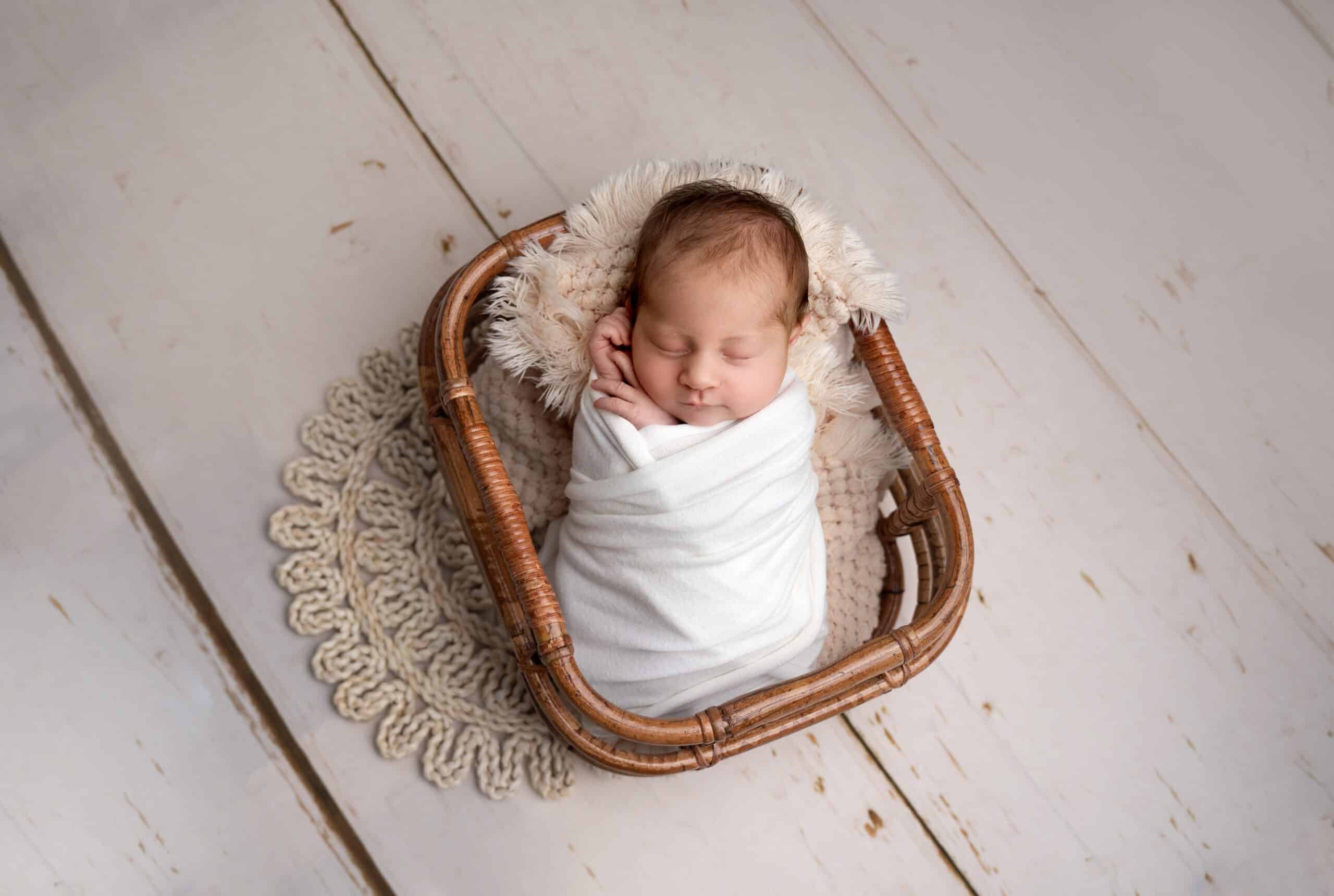 9 day old Tommy – Brisbane Newborn Photographer – Kelly Brown – Brisbane  Newborn Baby Photographer